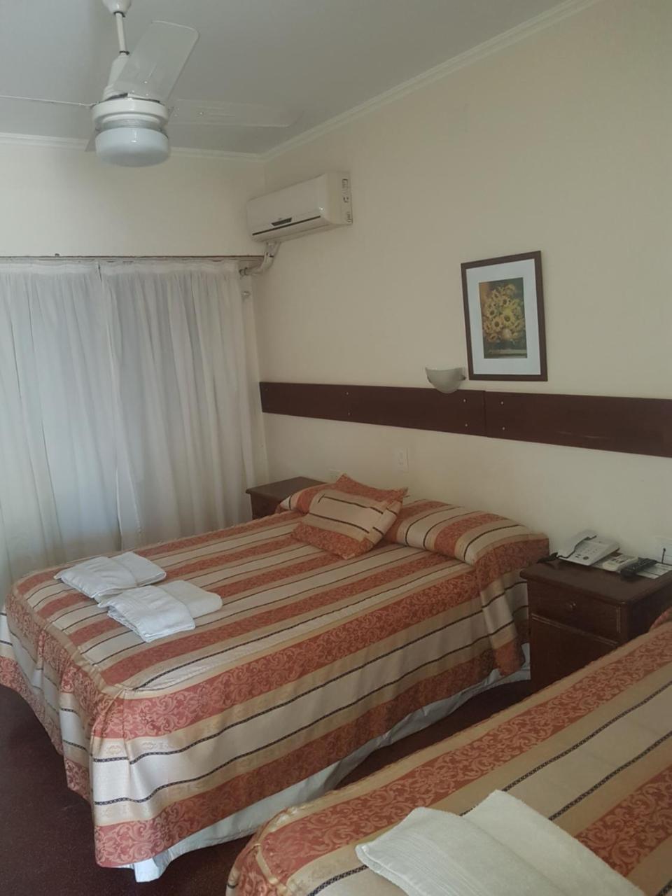 Hotel Avellaneda Avellaneda  Esterno foto